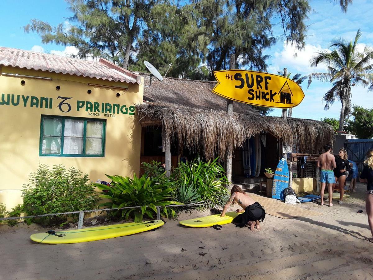 Pariango Beach Motel Tofo Exterior photo